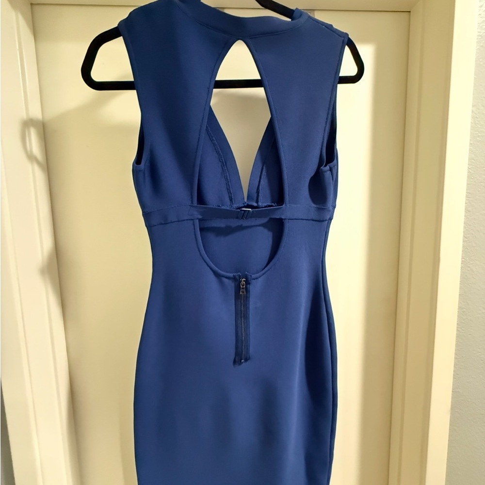 BCBGMaxAzria Blue Ribbed Mini Dress - Picture 5 of 6